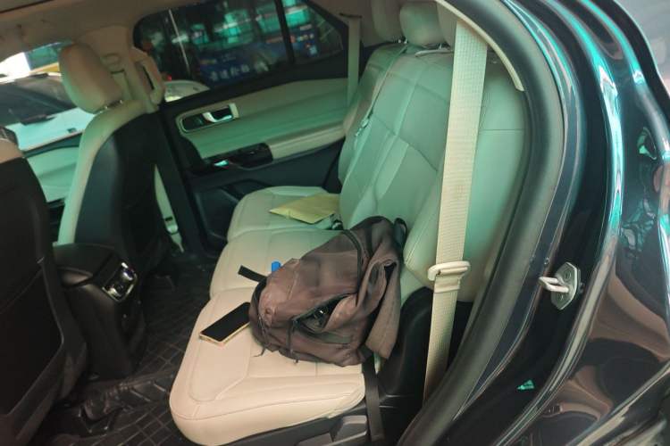 Used Ford Explorer 2020 EcoBoost 285 4x4 Trend Edition 7-Seater Left Rear Seat