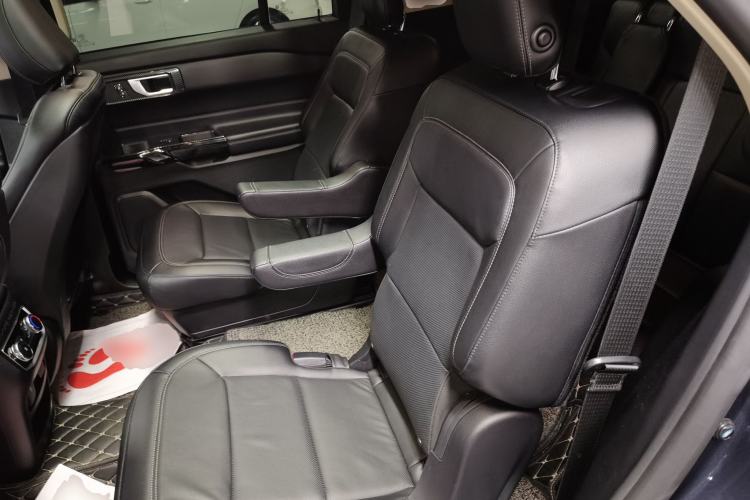 Used Ford Explorer 2020 EcoBoost 285 Four-Wheel Drive Trend Edition 6 Seats Left Rear Seat