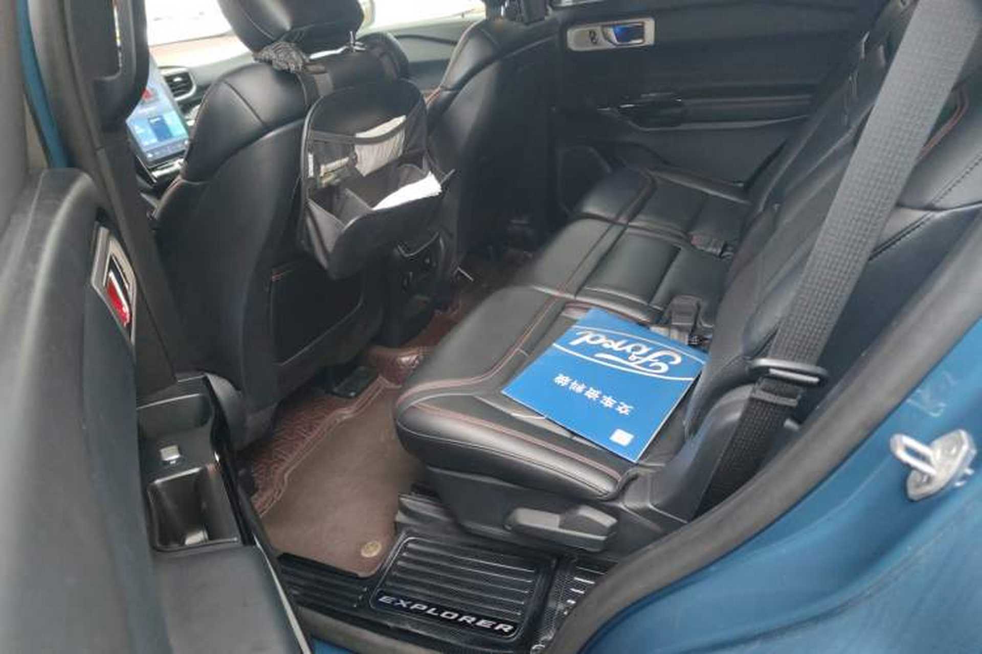 Used Ford Explorer 2020 EcoBoost 285 Four-Wheel Drive Sport Edition ST-LINE 7-Seater Left Rear Seat