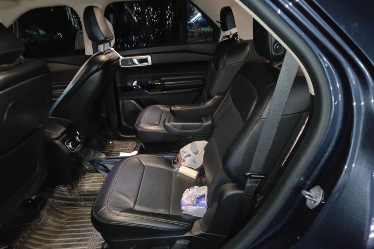 Used Ford Explorer 2020 EcoBoost 285 Four-Wheel Drive Trend Edition 6 Seats Left Rear Seat