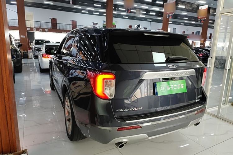 Used Ford Explorer 2020 EcoBoost 285 4x4 Platinum Edition 7-Seater Rear Left 45 Deg