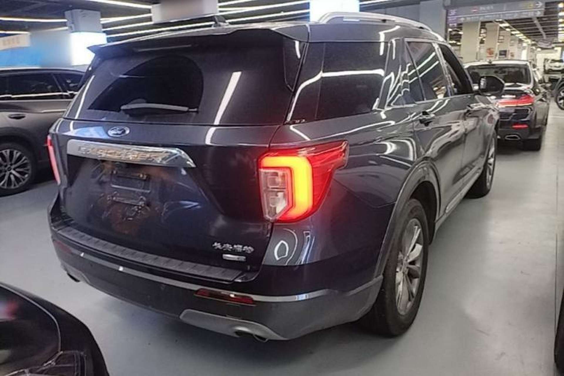 Used Ford Explorer 2020 EcoBoost 285 Four-Wheel Drive Trend Edition 6 Seats Rear Right 45 Deg