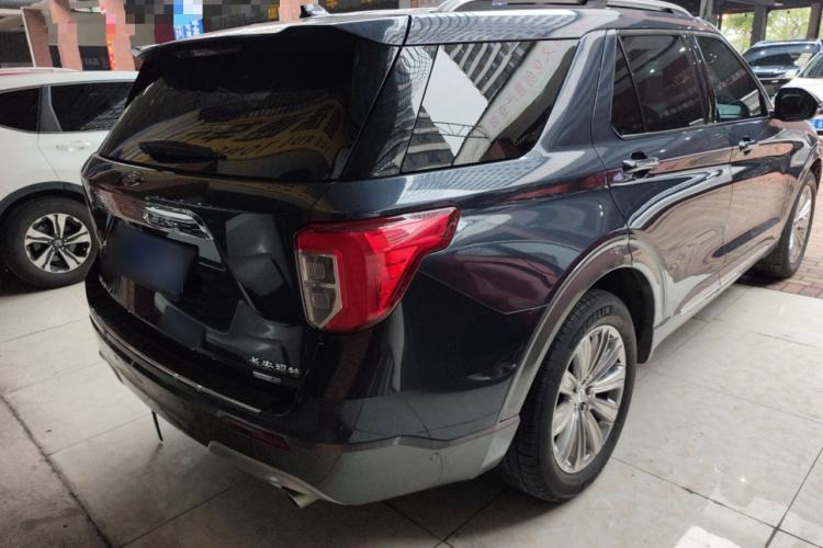 Used Ford Explorer 2020 EcoBoost 285 4x4 Titanium Edition 7-Seater Rear Right 45 Deg