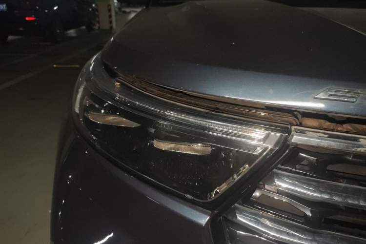 Used Ford Explorer 2020 EcoBoost 285 Rear-Drive Trend Edition 7-Seater Right Front Headlight