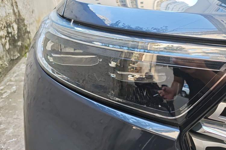 Used Ford Explorer 2020 EcoBoost 285 4x4 Titanium Edition 6 Seats Right Front Headlight