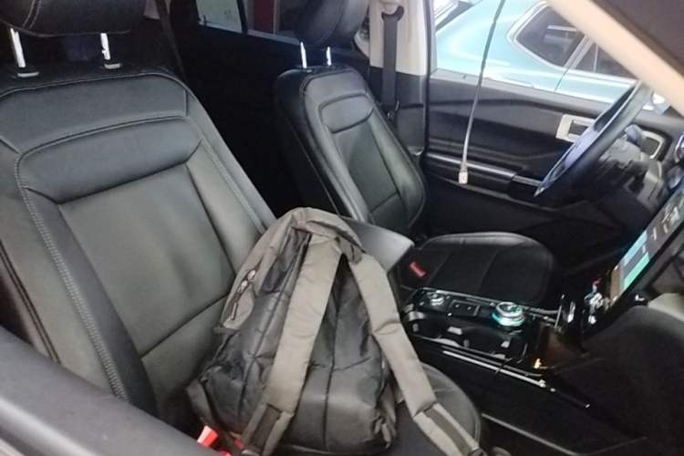 Used Ford Explorer 2020 EcoBoost 285 Four-Wheel Drive Trend Edition 6 Seats Right Front Seat