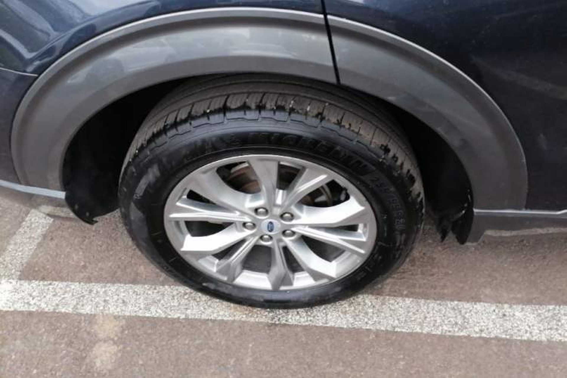 Used Ford Explorer 2020 EcoBoost 285 4x4 Trend Edition 7-Seater Right Rear Wheel Hub