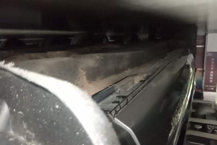 Used Ford Explorer 2020 EcoBoost 285 Rear-Drive Trend Edition 7-Seater Right Side Sill