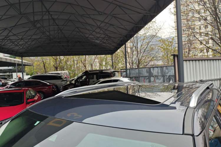 Used Ford Explorer 2020 EcoBoost 285 4x4 Titanium Edition 7-Seater Roof