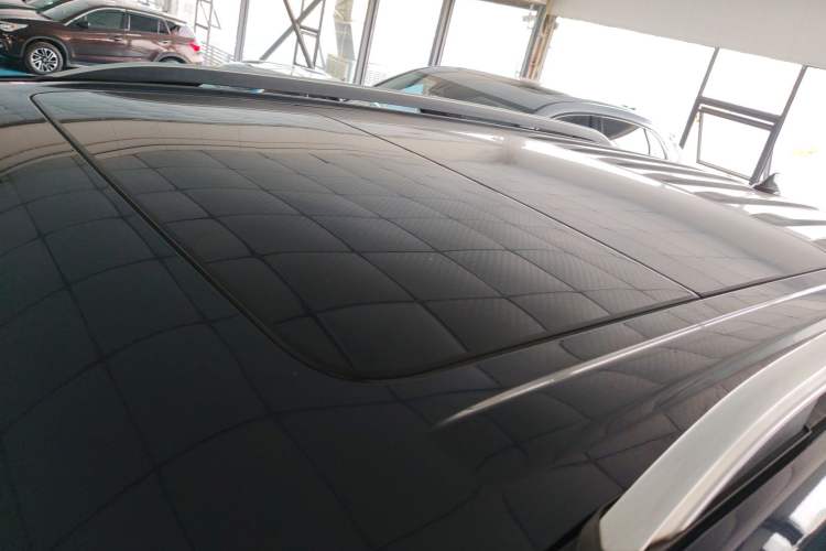 Used Ford Explorer 2020 EcoBoost 285 Rear-Drive Trend Edition 7-Seater Roof