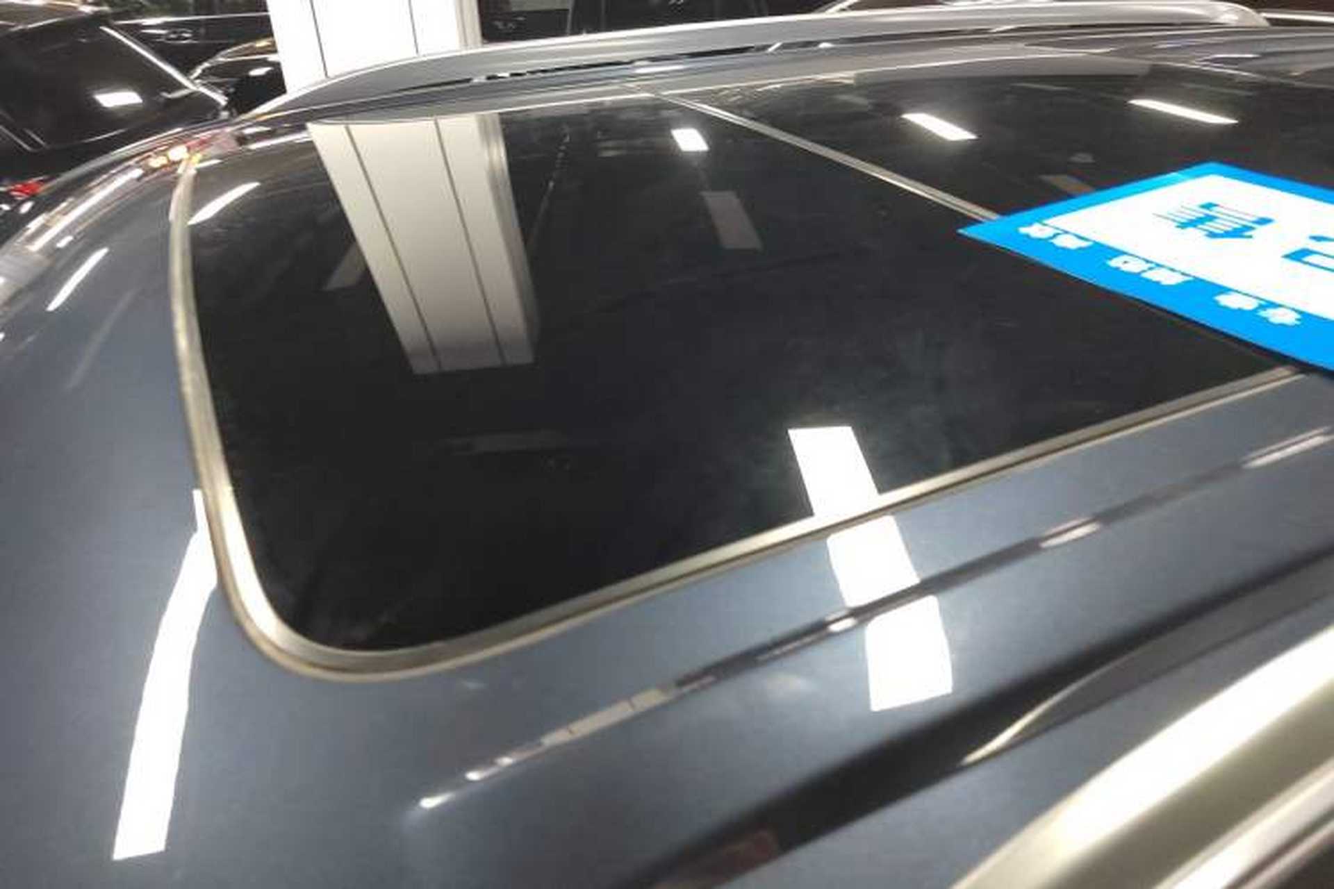 Used Ford Explorer 2020 EcoBoost 285 4x4 Titanium Edition 7-Seater Roof