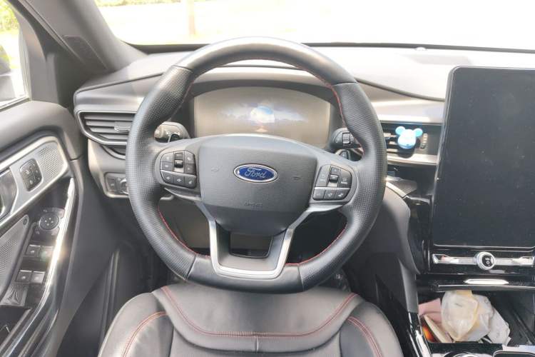 Used Ford Explorer 2020 EcoBoost 285 Four-Wheel Drive Sport Edition ST-LINE 7-Seater Steering Wheel