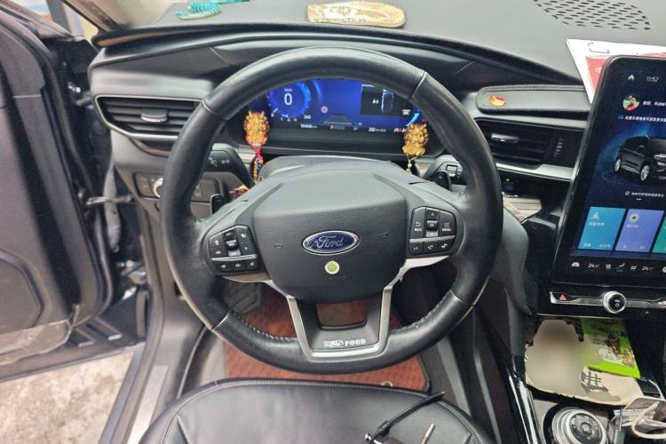 Used Ford Explorer 2020 EcoBoost 285 4x4 Titanium Edition 6 Seats Steering Wheel