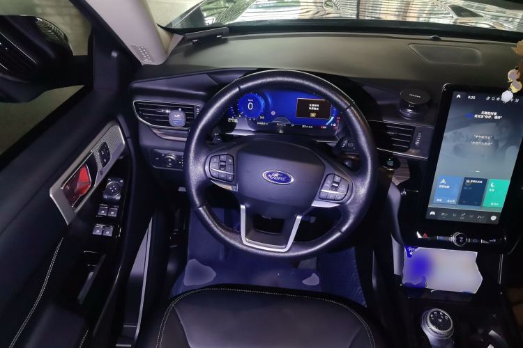 Used Ford Explorer 2020 EcoBoost 285 4x4 Titanium Edition 6 Seats Steering Wheel
