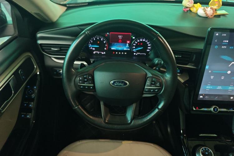 Used Ford Explorer 2020 EcoBoost 285 4x4 Trend Edition 7-Seater Steering Wheel