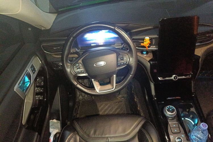 Used Ford Explorer 2020 EcoBoost 285 4x4 Platinum Edition 7-Seater Steering Wheel
