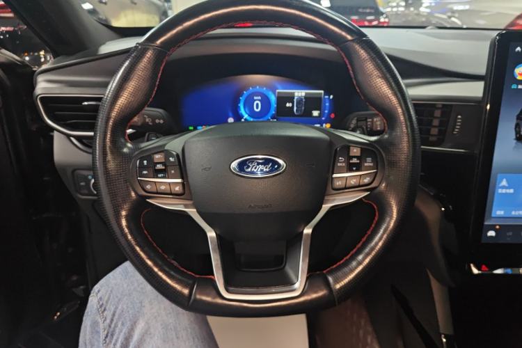 Used Ford Explorer 2020 EcoBoost 285 Four-Wheel Drive Sport Edition ST-LINE 7-Seater Steering Wheel