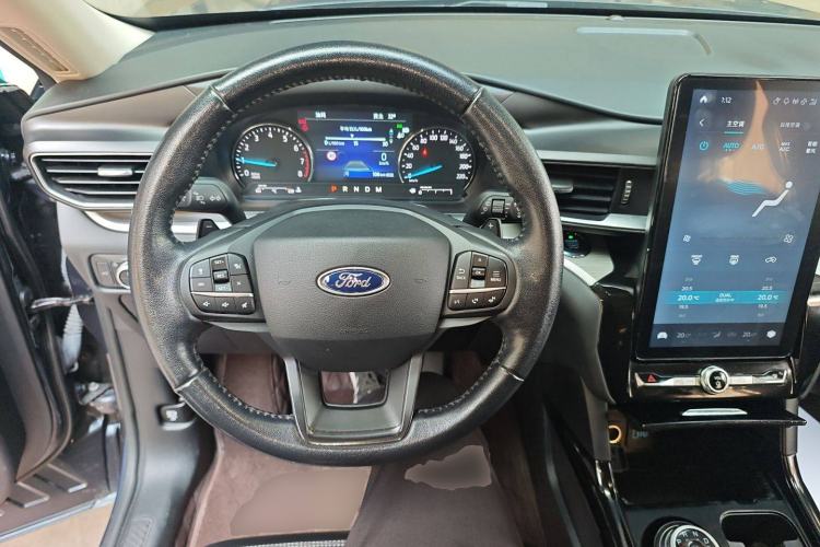 Used Ford Explorer 2020 EcoBoost 285 Rear-Drive Trend Edition 6 Seats Steering Wheel