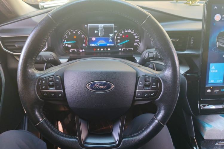 Used Ford Explorer 2020 EcoBoost 285 Four-Wheel Drive Trend Edition 6 Seats Steering Wheel