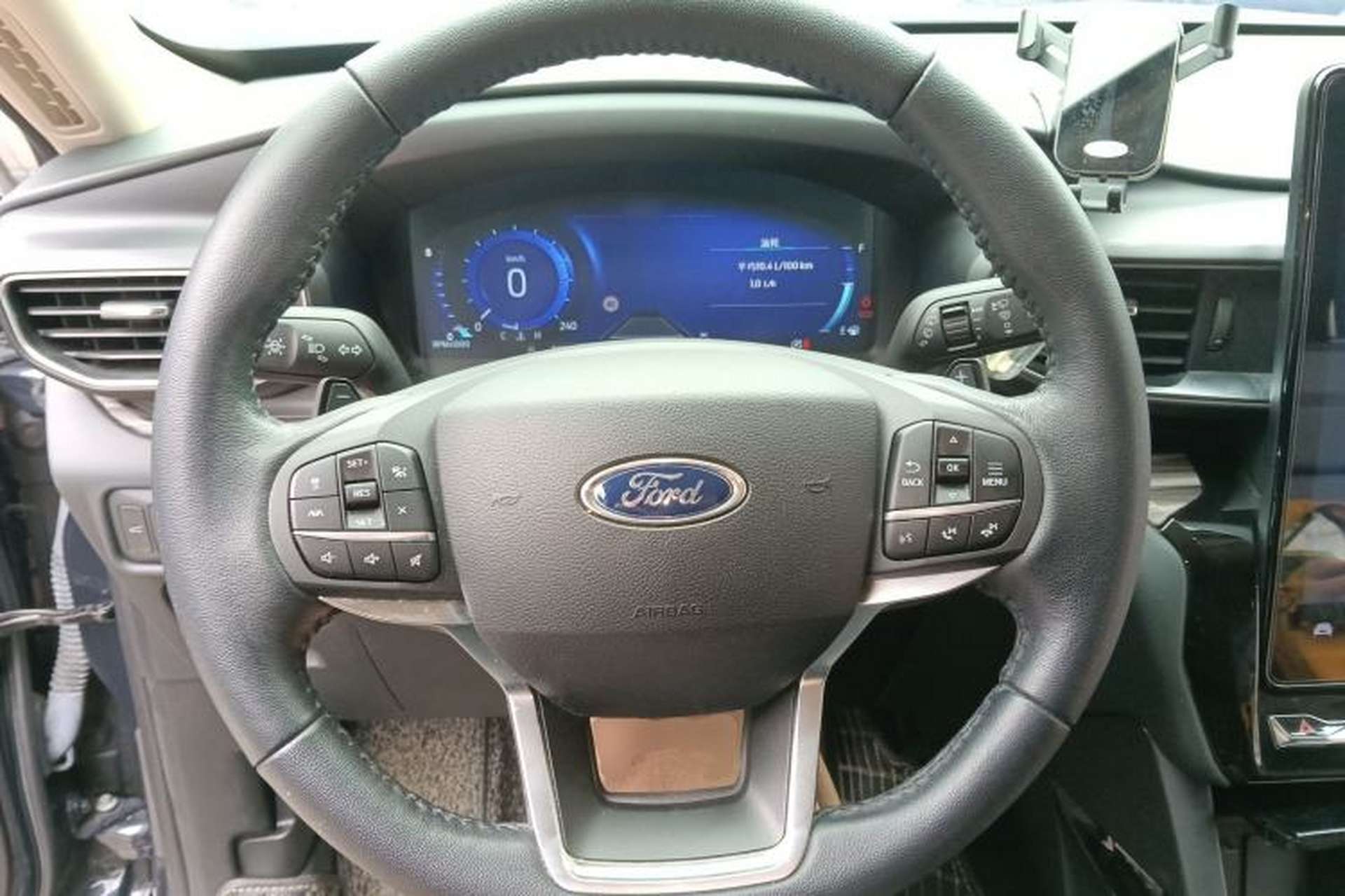 Used Ford Explorer 2020 EcoBoost 285 4x4 Titanium Edition 7-Seater Steering Wheel