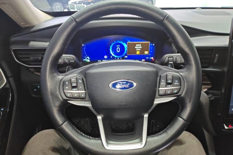 Used Ford Explorer 2020 EcoBoost 285 4x4 Titanium Edition 7-Seater Steering Wheel