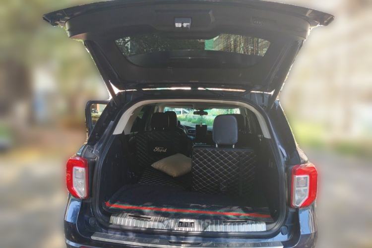 Used Ford Explorer 2020 EcoBoost 285 Four-Wheel Drive Trend Edition 6 Seats Trunk