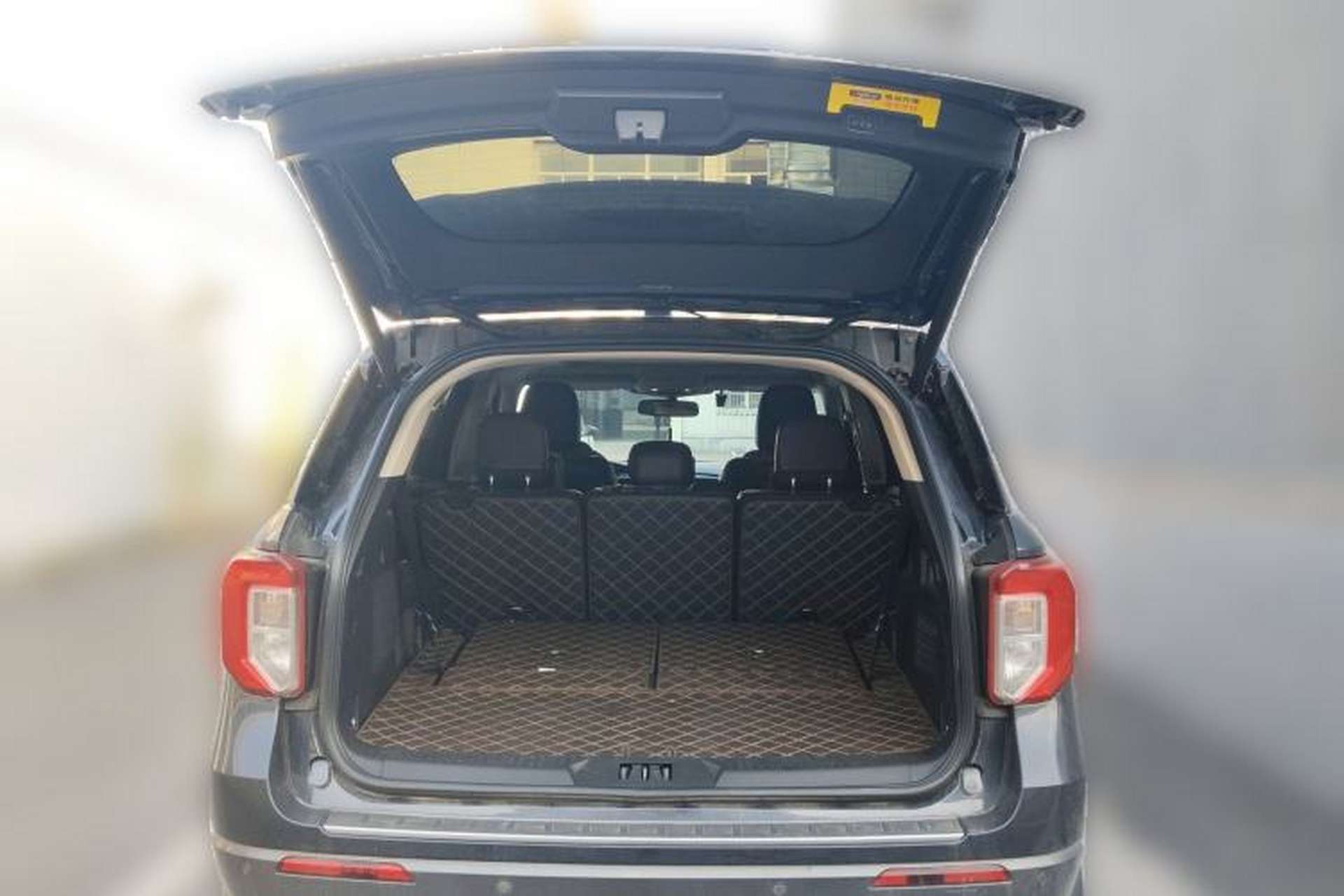 Used Ford Explorer 2020 EcoBoost 285 4x4 Platinum Edition 7-Seater Trunk