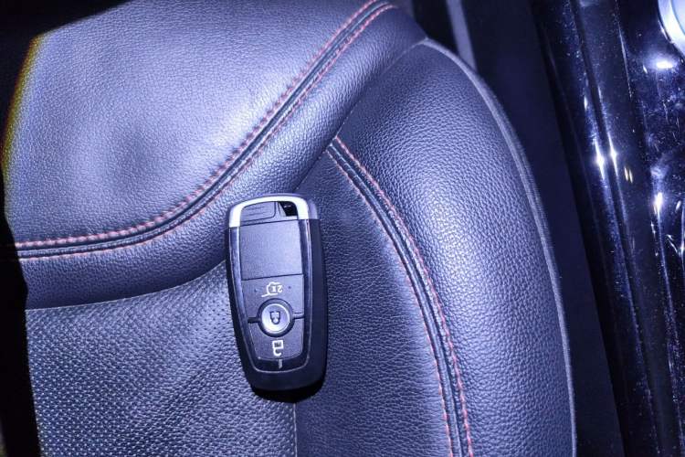Used Ford Explorer 2020 EcoBoost 285 4x4 Sport Edition ST-LINE 6-Seater Vehicle Key
