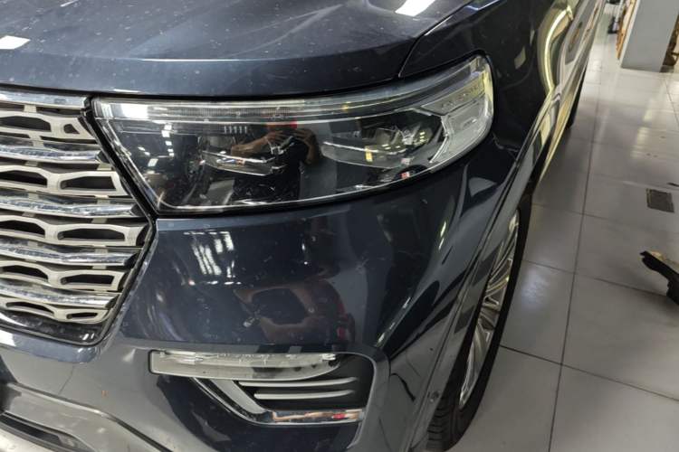 Used Ford Explorer 2020 EcoBoost 285 4x4 Titanium Edition 6 Seats Left Front Headlight