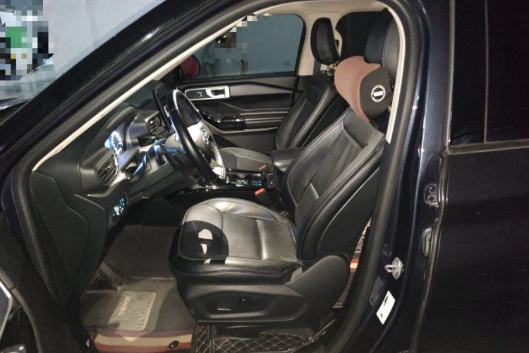 Used Ford Explorer 2020 EcoBoost 285 Rear-Drive Trend Edition 7-Seater Left Front Seat
