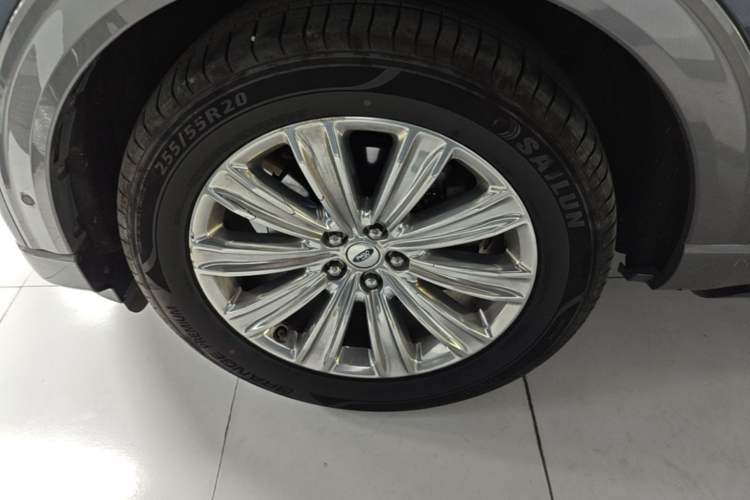 Used Ford Explorer 2020 EcoBoost 285 4x4 Titanium Edition 6 Seats Left Front Wheel Hub