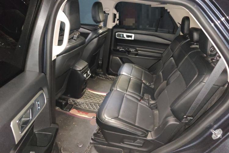 Used Ford Explorer 2020 EcoBoost 285 Rear-Drive Trend Edition 7-Seater Left Rear Seat