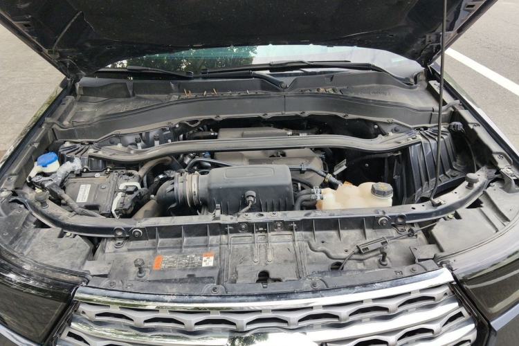 Used Ford Explorer 2020 EcoBoost 285 4x4 Titanium Edition 7-Seater Engine Bay