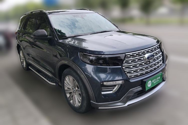 Used Ford Explorer 2020 EcoBoost 285 4x4 Titanium Edition 7-Seater Front Right 45 Deg