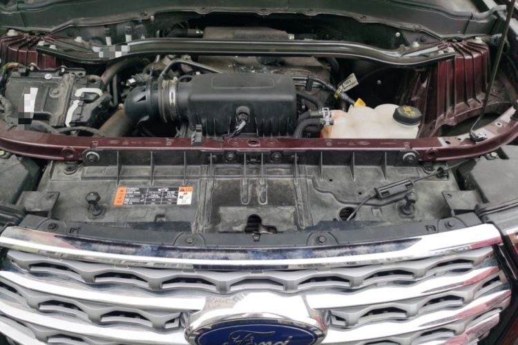 Used Ford Explorer 2020 EcoBoost 285 4x4 Titanium Edition 6 Seats Engine Bay
