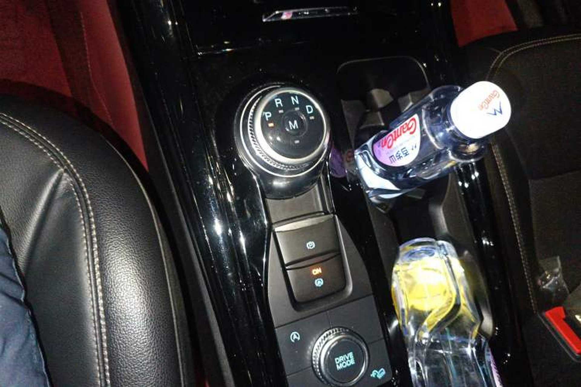 Used Ford Explorer 2020 EcoBoost 285 Four-Wheel Drive Trend Edition 6 Seats Gear Lever