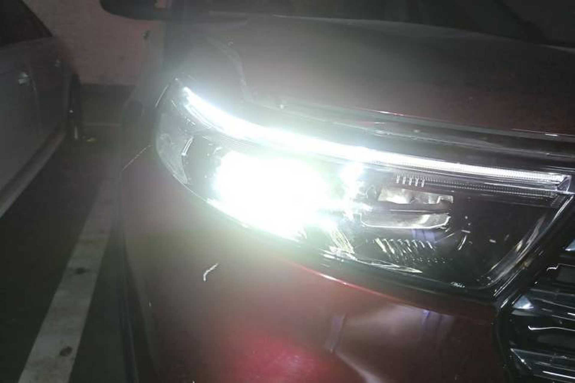 Used Ford Explorer 2020 EcoBoost 285 Four-Wheel Drive Trend Edition 6 Seats Right Front Headlight