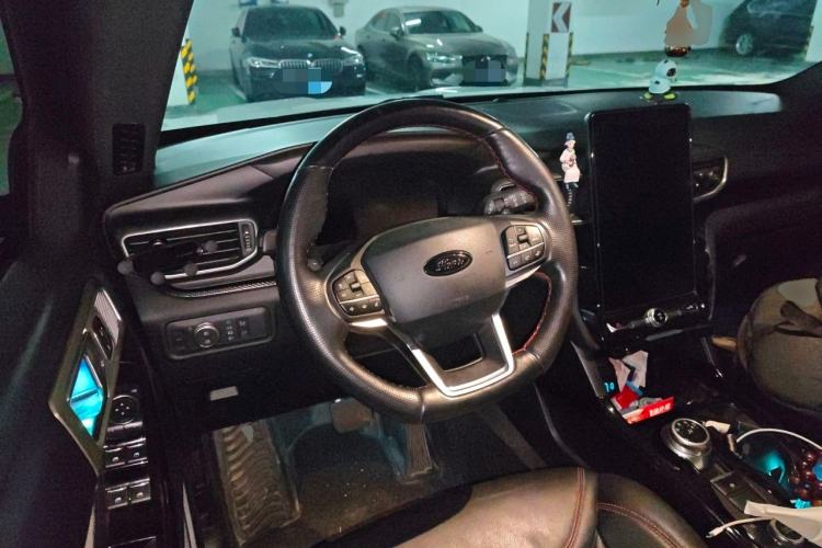Used Ford Explorer 2020 EcoBoost 285 4x4 Sport Edition ST-LINE 6-Seater Steering Wheel