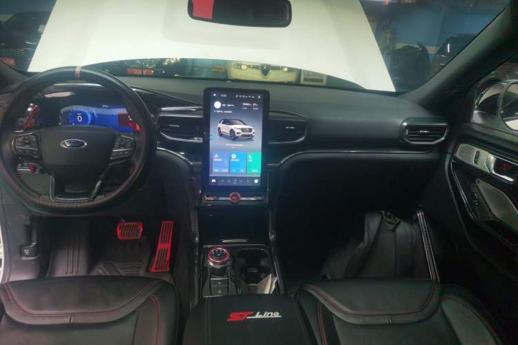 Used Ford Explorer 2020 EcoBoost 285 4x4 Sport Edition ST-LINE 6-Seater Audio And AC Panel