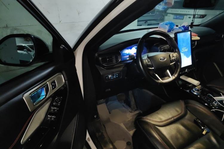 Used Ford Explorer 2020 EcoBoost 285 Four-Wheel Drive Sport Edition ST-LINE 7-Seater Driver Seat