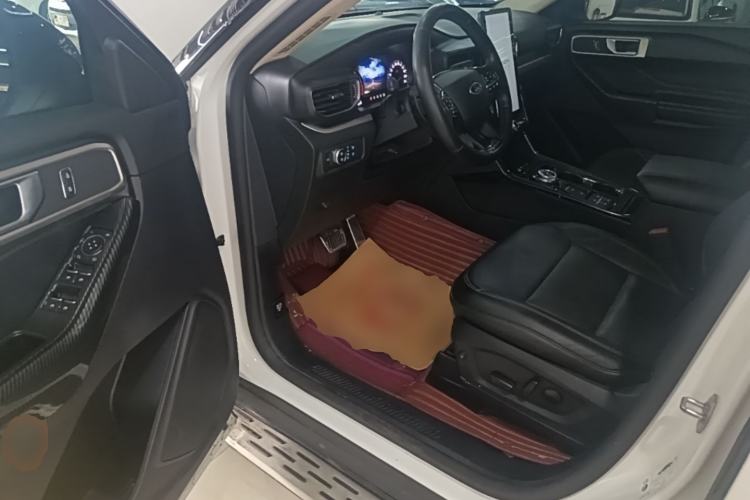Used Ford Explorer 2020 EcoBoost 285 Rear-Drive Trend Edition 6 Seats Driver Seat