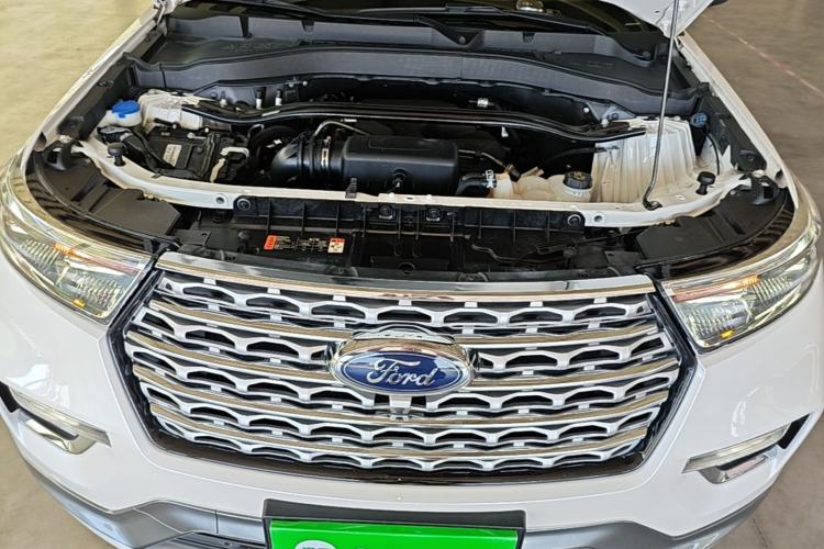 Used Ford Explorer 2020 EcoBoost 285 4x4 Titanium Edition 6 Seats Engine Bay