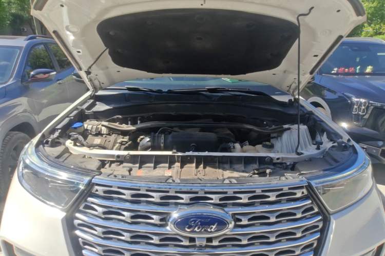 Used Ford Explorer 2020 EcoBoost 285 4x4 Titanium Edition 7-Seater Engine Bay