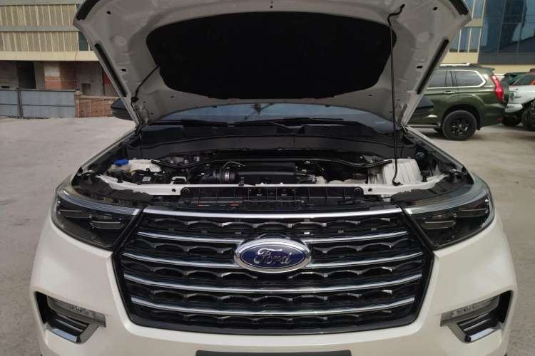 Used Ford Explorer 2020 EcoBoost 285 Rear-Drive Trend Edition 6 Seats Engine Bay