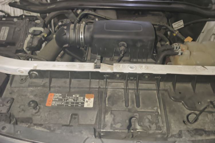 Used Ford Explorer 2020 EcoBoost 285 4x4 Titanium Edition 7-Seater Engine Bay