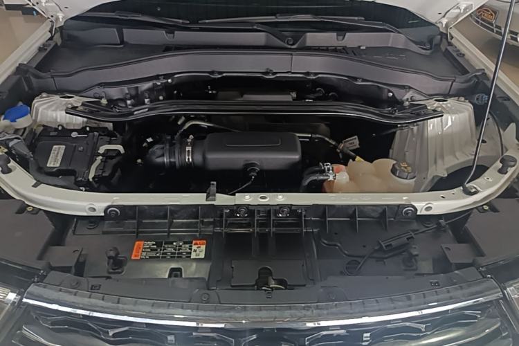 Used Ford Explorer 2020 EcoBoost 285 Rear-Drive Trend Edition 6 Seats Engine Bay