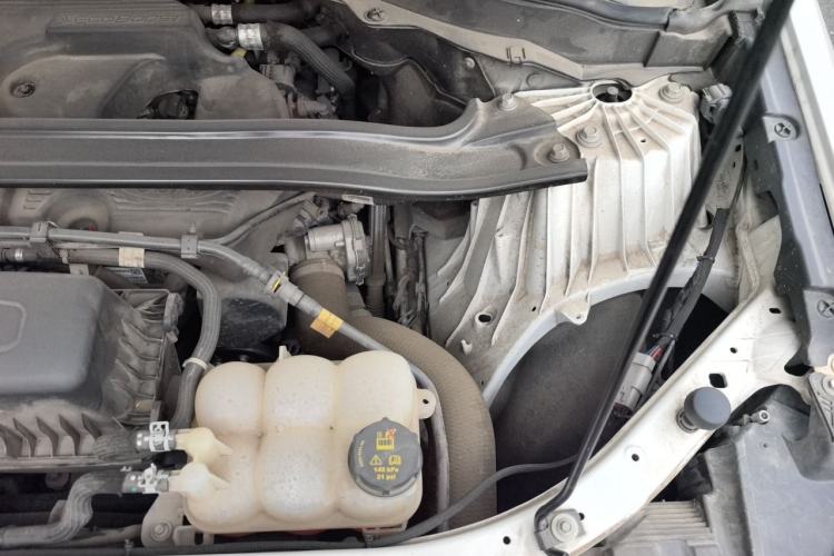 Used Ford Explorer 2020 EcoBoost 285 4x4 Titanium Edition 7-Seater Engine Bay Left