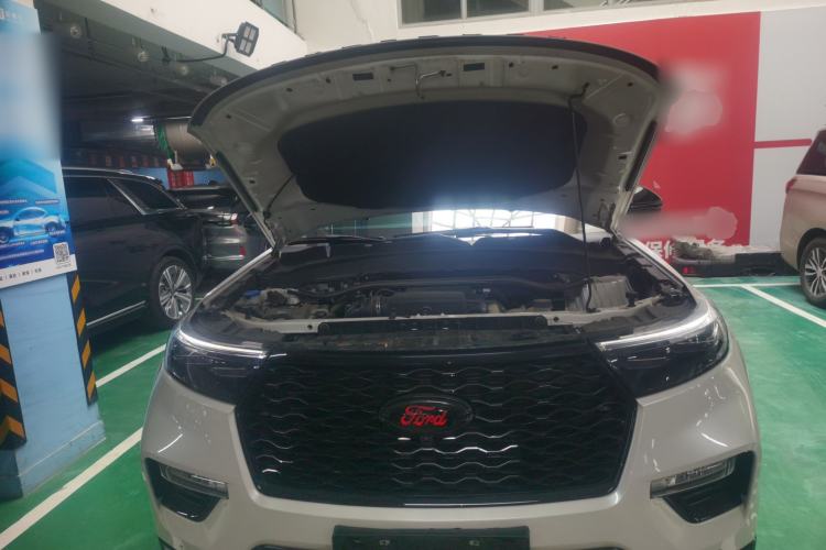 Used Ford Explorer 2020 EcoBoost 285 4x4 Sport Edition ST-LINE 6-Seater Engine Bay