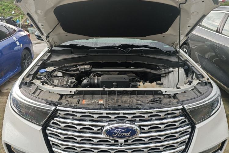 Used Ford Explorer 2020 EcoBoost 285 4x4 Titanium Edition 6 Seats Engine Bay