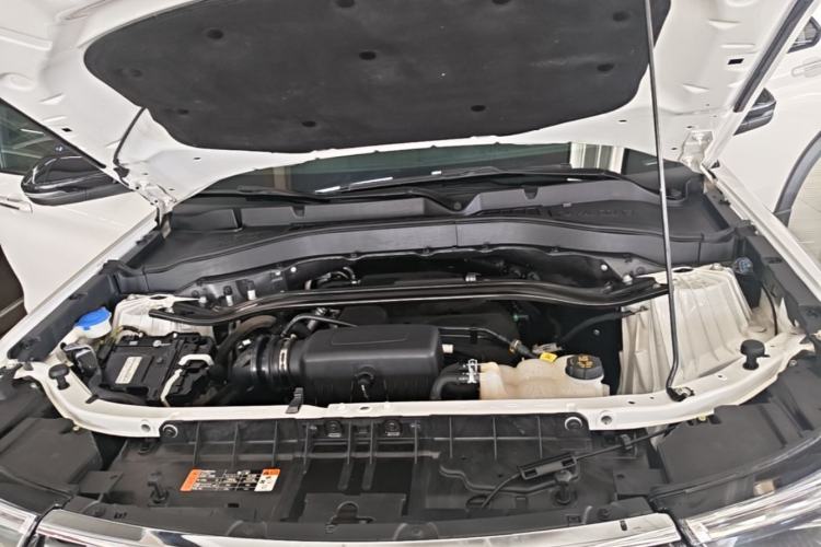 Used Ford Explorer 2020 EcoBoost 285 4x4 Titanium Edition 6 Seats Engine Bay